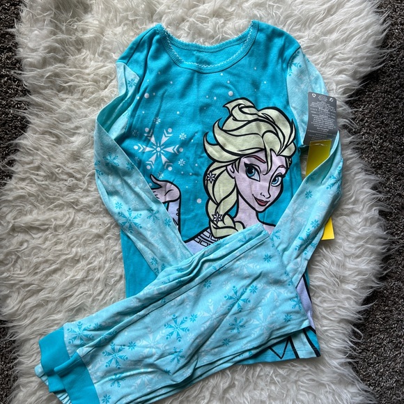 Disney Princess Pjs - Picture 5 of 6